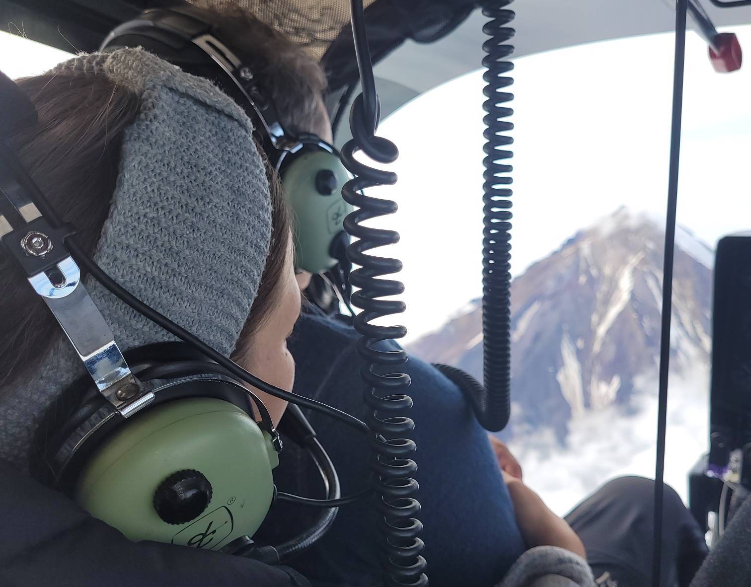 Вертолетная экскурсия на вулкан Толбачик